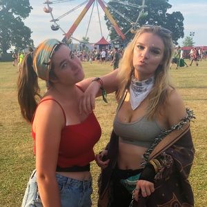 Meet your Posher, Leah